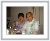 2747075205_0_BG * 640 x 480 * (43KB)